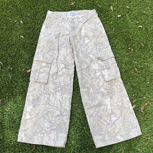 Refrain Los Angeles Camo Cargo Pants